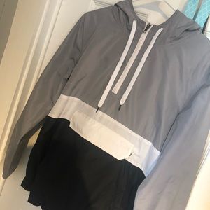 Zumiez windbreaker